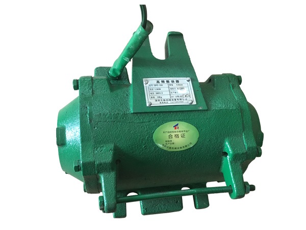 橋梁振動器 橋梁振動器